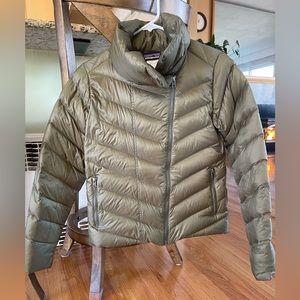 Patagonia Prow Down Jacket